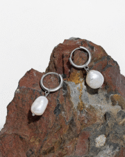 Baroque Elegance Pearl Hoop Earrings - European Chic