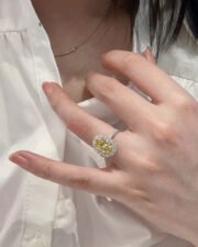 Eternal Sparkle Zircon Wedding Ring - European Luxury - Image 5