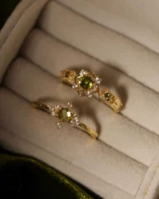 Green Gemstone Open Ring - Vibrant Aesthetic - Image 4