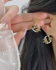 Heritage Olive Green Gemstone Set: The Empress's Wreath - Image 6